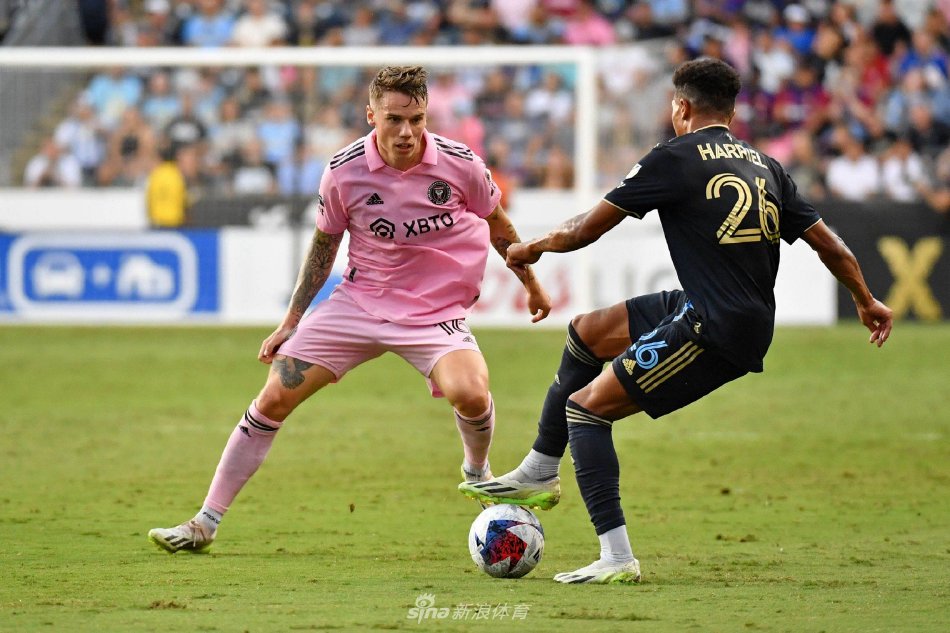 路易斯接到 路易斯接到