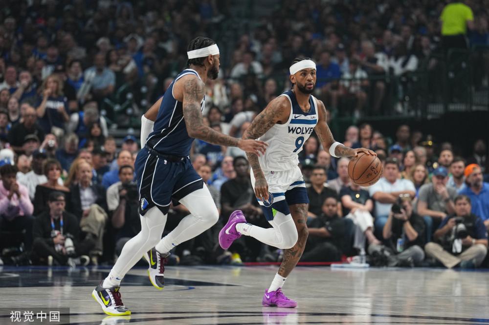 但罗杰斯坚 但罗杰斯坚