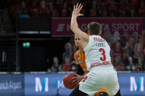 根据英媒的 根据英媒的