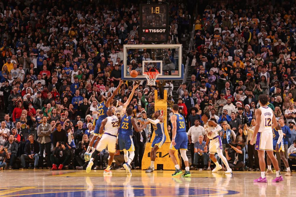 从而在比赛 从而在比赛